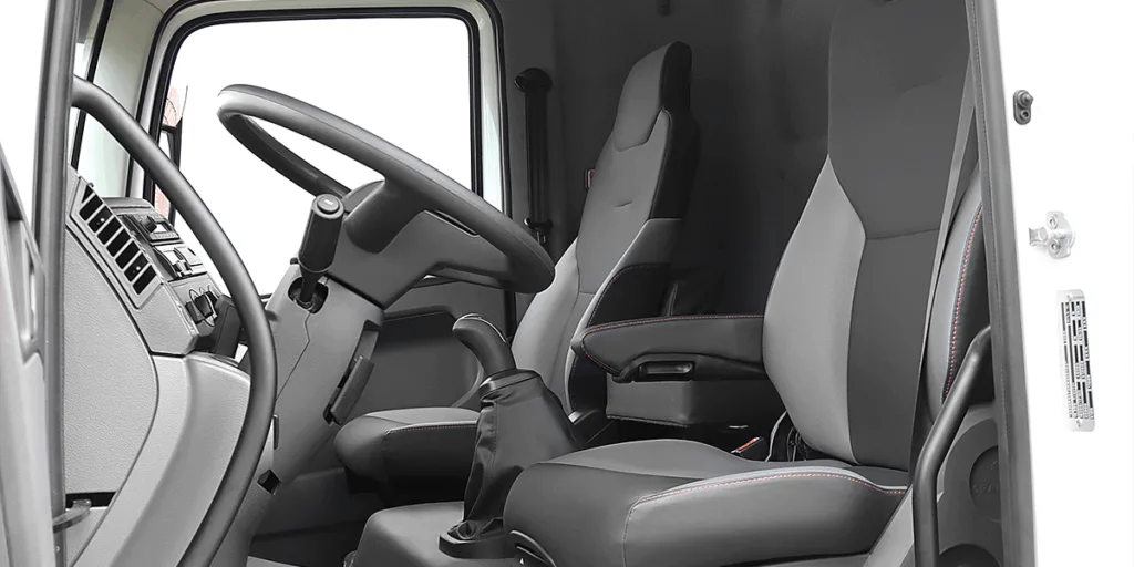 19360_interior3-1